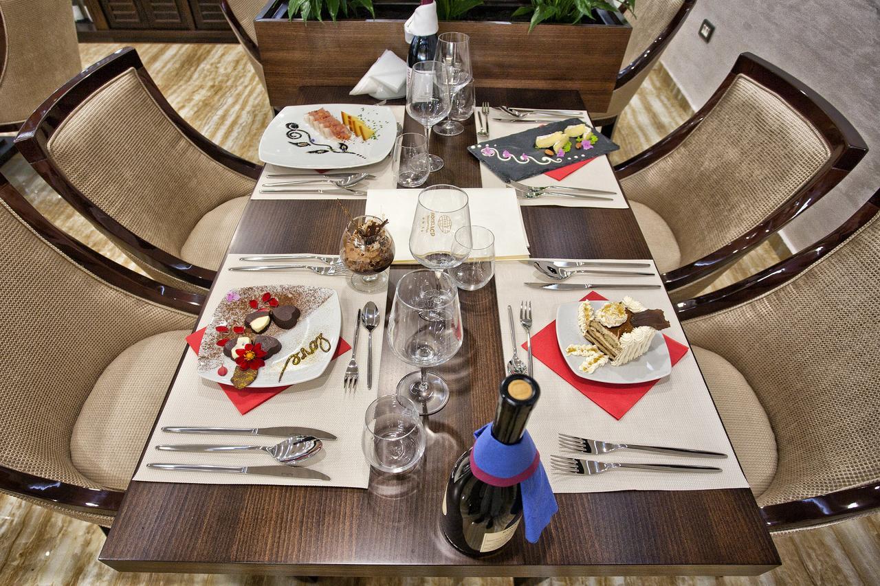 הרצג-נובי Wellness & Spa Hotel Acd Annex מראה חיצוני תמונה