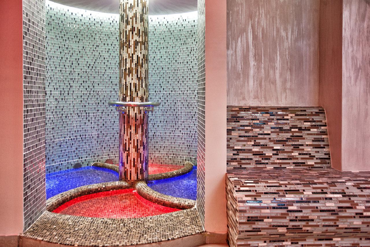 הרצג-נובי Wellness & Spa Hotel Acd Annex מראה חיצוני תמונה